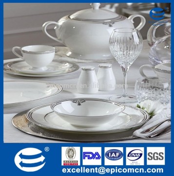86pcs Luxury bone china dinner set with gold rim decor, European style China dinner set