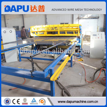 Fence wire mesh welding machine in panel