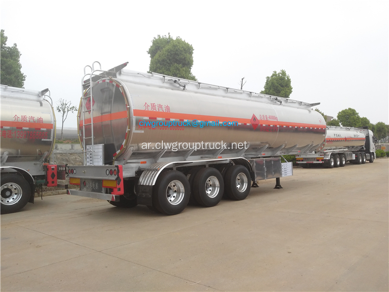 Three axle 42 CBM aluminium alloy نصف مقطورة