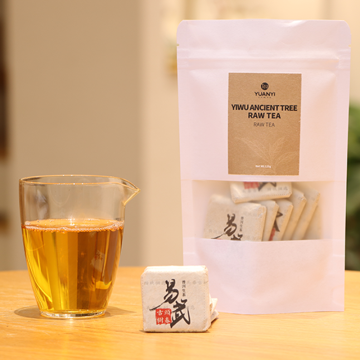 有機Yiwuの古代の木Raw Pu'erティーバッグが豊富な味