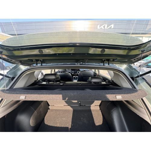 Kia Sonet base model suv