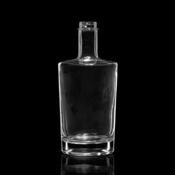 700ml Clear Gold Foil Glass Rum Bottles with Screw Cap