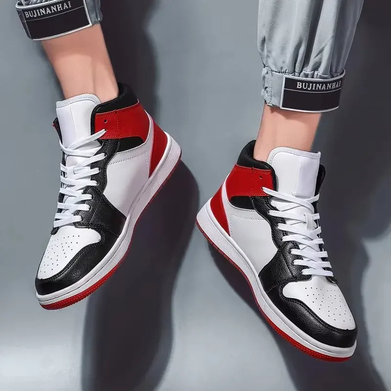 Lightweight Breathable Sports Sneakers