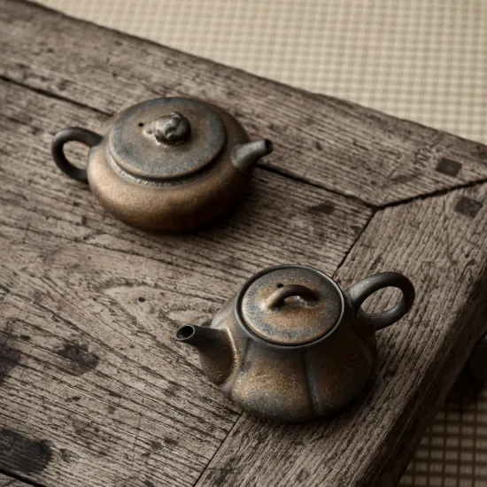 Japanese Retro Handmade Ceramic Kung Fu Tea Pot: Your Ultimate Teasing Experience