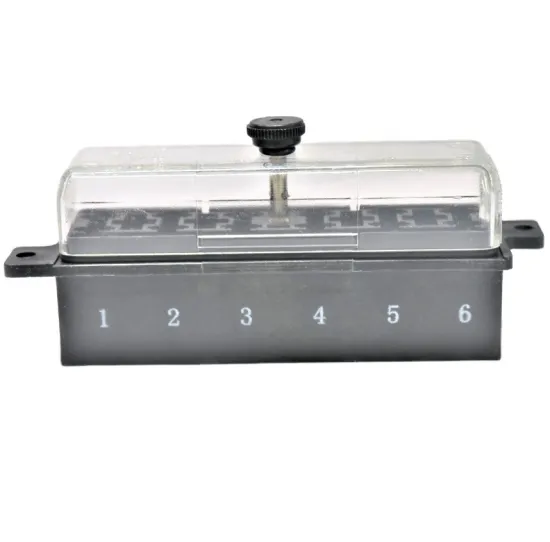 High Quality Car DCE Six-Way Fuse Box Fuse Accessories HG4735
