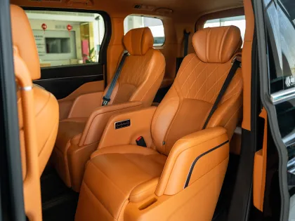 2024 WEY Gaoshan Luxury MPV
