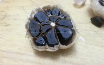 Good food of whole black garlic
