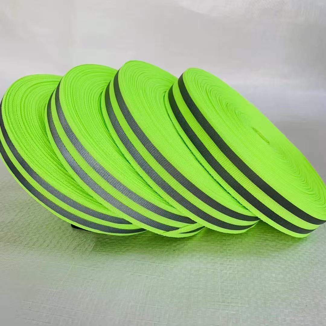 Reflective webbing