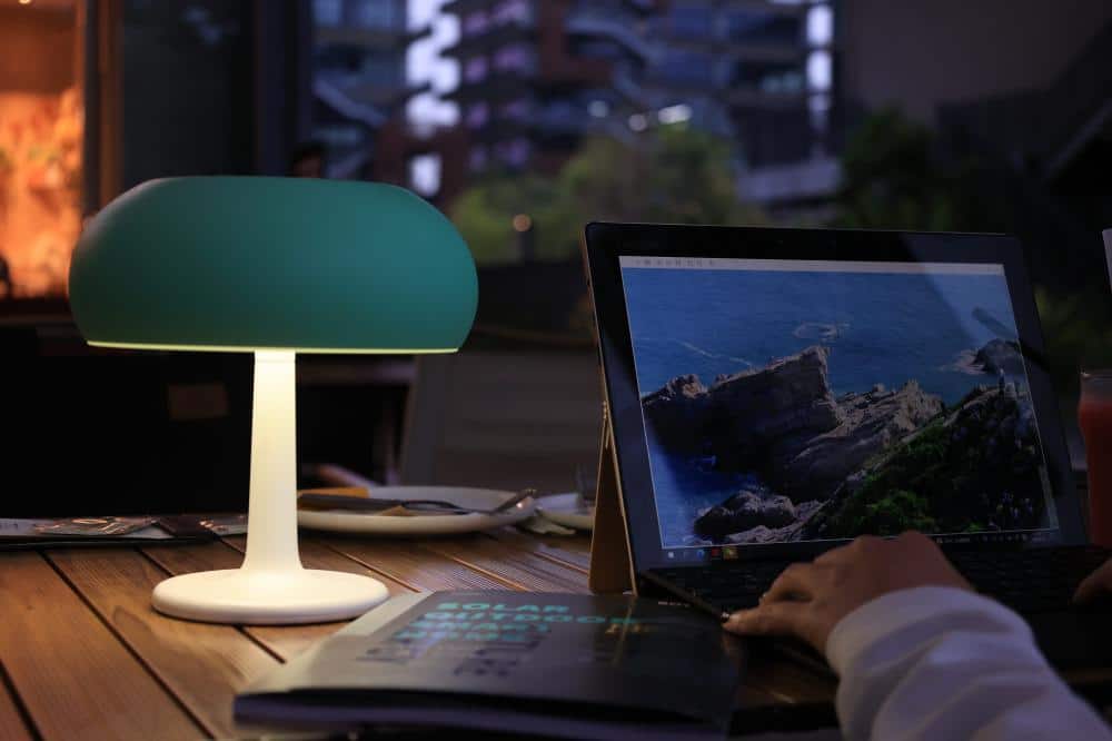 Solar Table Lamp 11