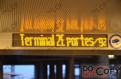 Yellow Color Scrolling Led Sign Moving Message Signs For Metro Trains