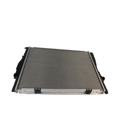BMW Car Engine Cooling System Radiator 17117559273