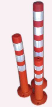 round delineator post