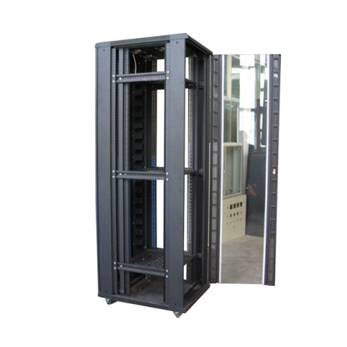 डेटा सेंटर सर्वर यह कैबिनेट को रैक करता है