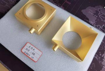 Heat sink gold-plated parts