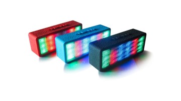 PSS 029 Bluetooth speaker with Built-in High capacity lithium battery,Stereo sound output, Built-in bass diaphragm,with perfect