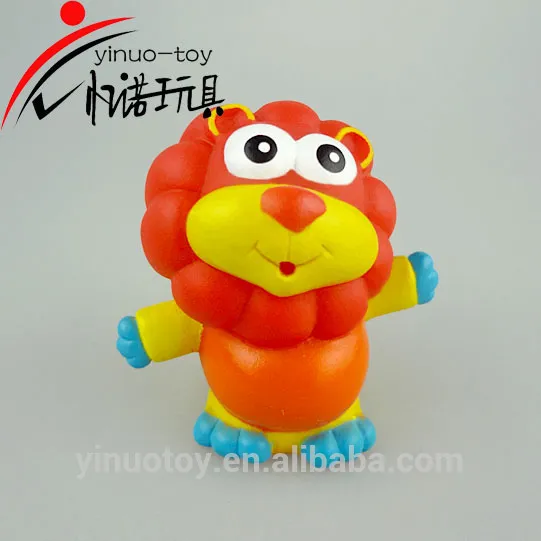 2017 manufacturer promotional cheap plastic squirt animal bath toy cartoon lion squirt toy