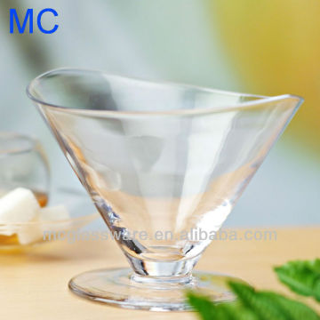 Clear glass ice cream cup with unique design