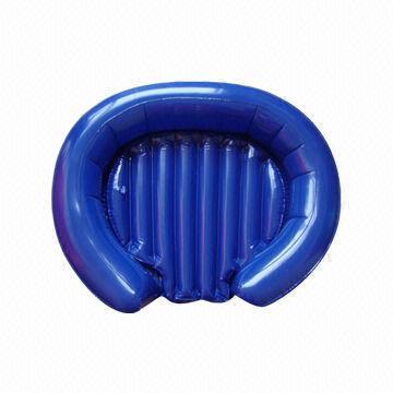 Inflatable pet bed