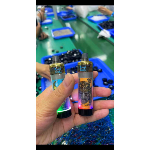 Randm Dazzle 7500 Puffs使い捨てキットデバイスペン