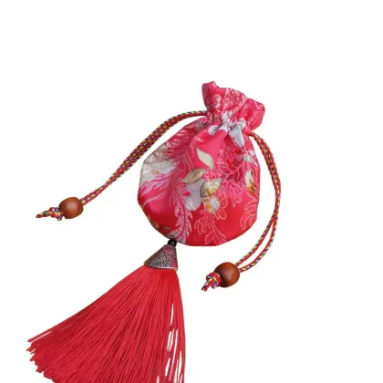 Exploring Ancient Hanfu: Embroidered Sachet Bags and Their Cultural Significance