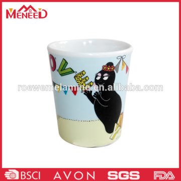 Children use unbreakable kids melamine mugs and cups