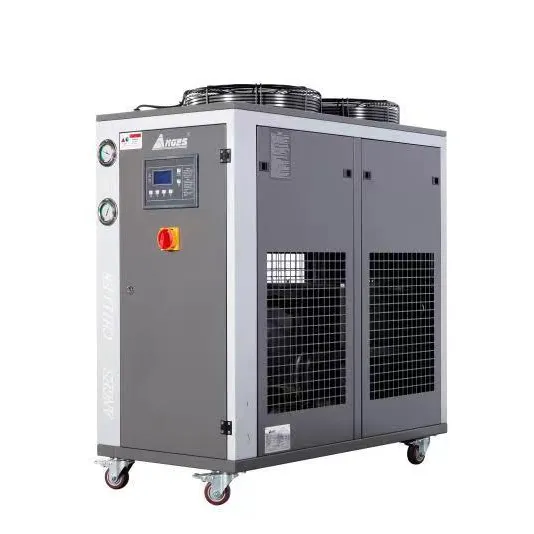 効率的なボックス型チラーシステム モジュール式冷水空冷チラー