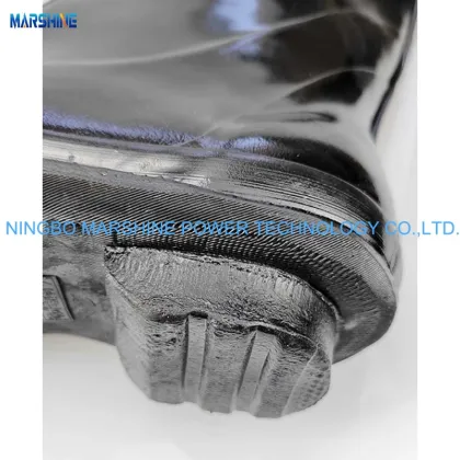 Durable High Quality Insulated Boots