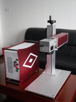 Low price 10W 20w 30w 50w fiber laser marking machine for metal and nonmetal
