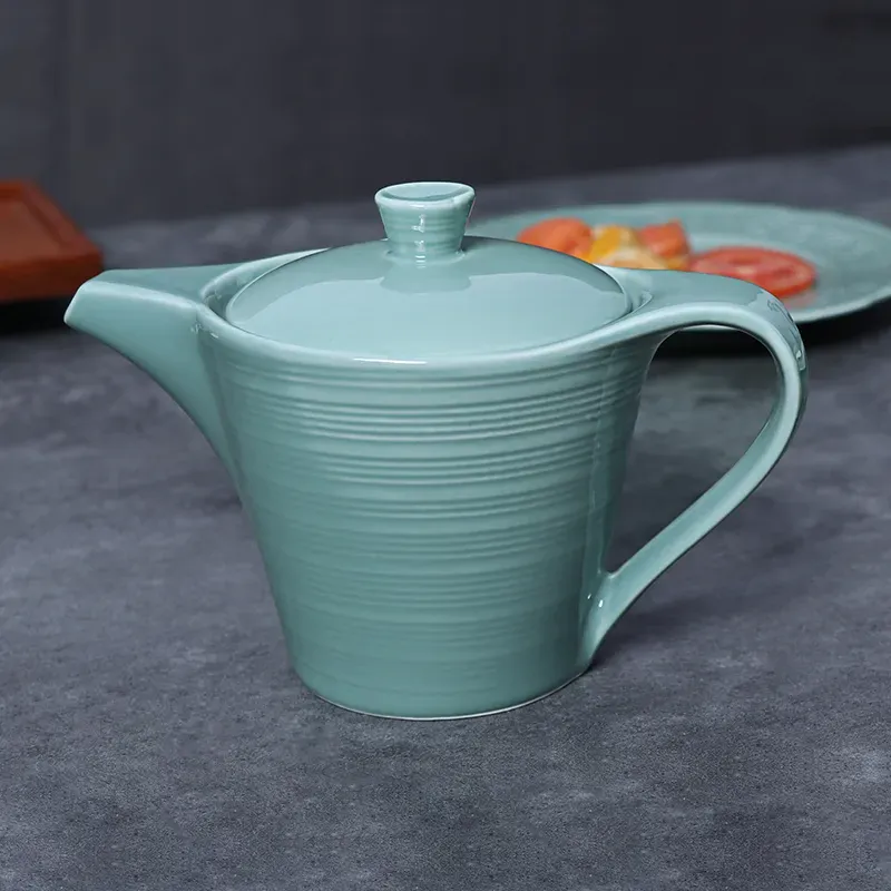 Ceramic Pot Wholesale Coffee Pot Porcelain Tea Pot 23 Oz Coffee and Tea Set for Cafe Hotel