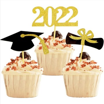 3D Printed Cake Toppers for Custom Graduation Party Cakes