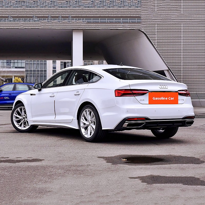 Medium 5-seat Hatchback AUDI A5