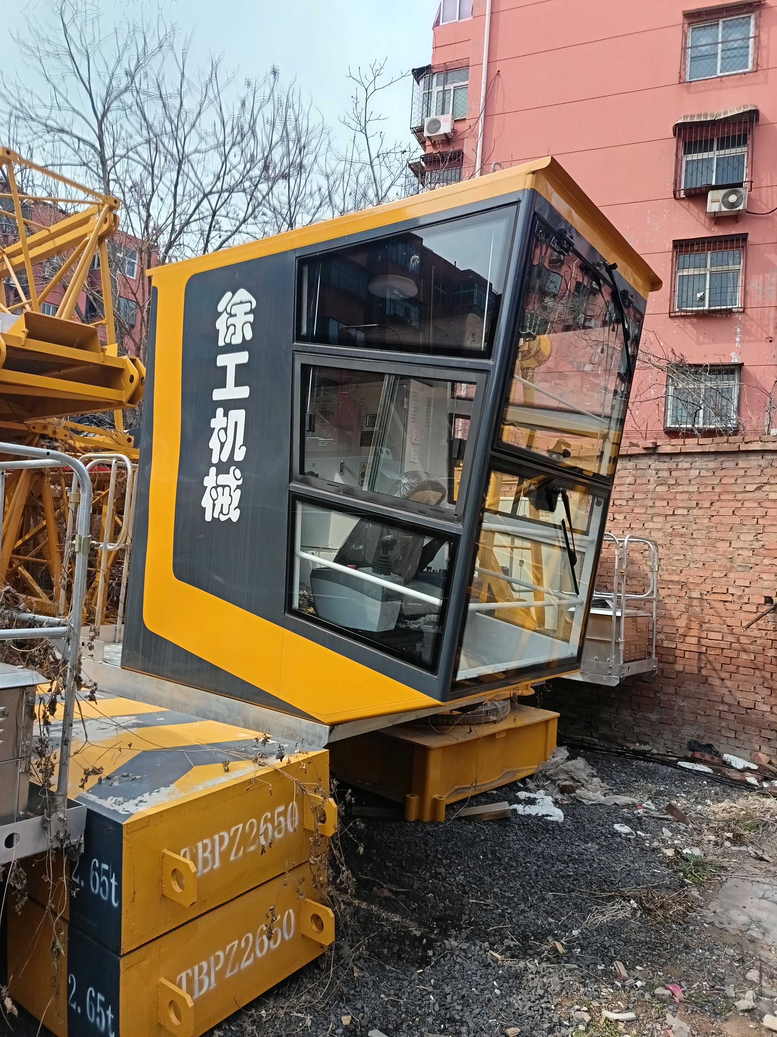 xcmg-used-tower-crane-qtz63-vertical-frame