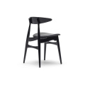 Ch33 Dining Stacking Chair med stoppad sittplats