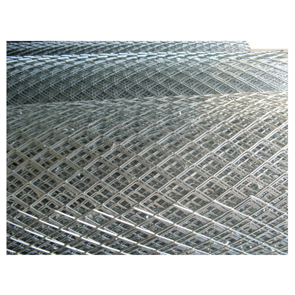 What is the cause of the breakage of Galvanized Expanded Metal Mesh in production
