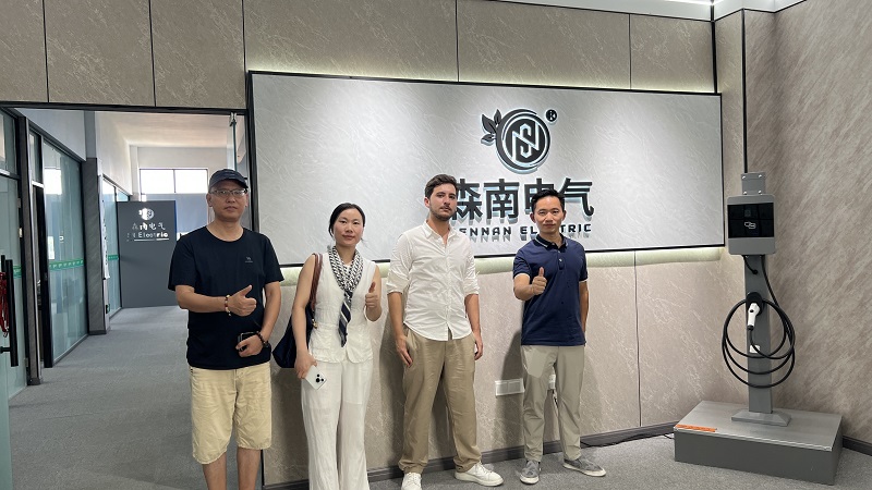 Senan Electric Deepens its Footprint in Overseas New Energy Markets: Brazilian Clients Conduct Site Visit and Finalize Strategic Cooperation