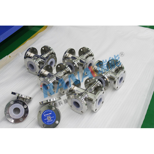 파이프 라인 용 PTFE Lined Pipe Fitting Cross