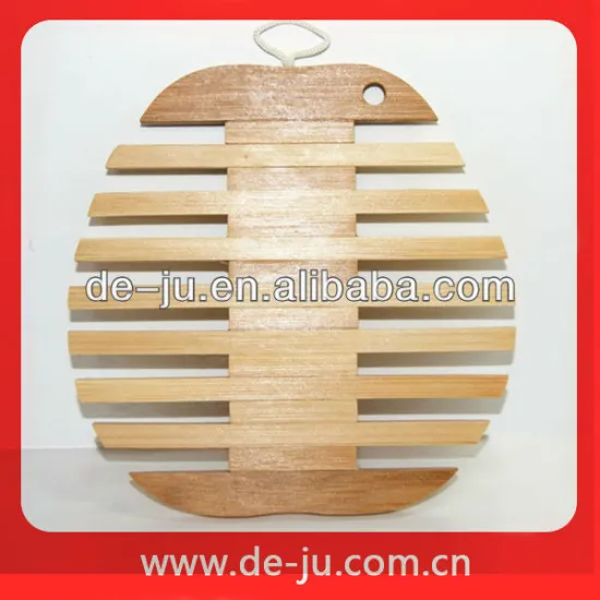 Hotsale Heat Resistant Large Fish Shape Pot Coaster Bamboo Pan Mat