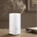 Mini diffuseur d'arôme blanc et huiles et humidificateur