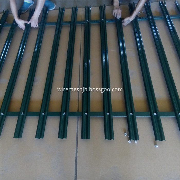 PVC Palisade Fencing