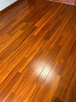Okan solid wooden flooring