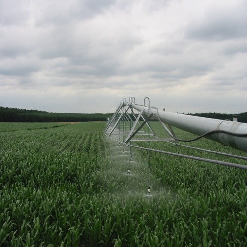 Irrigation de pivot du centre de roues permanentes