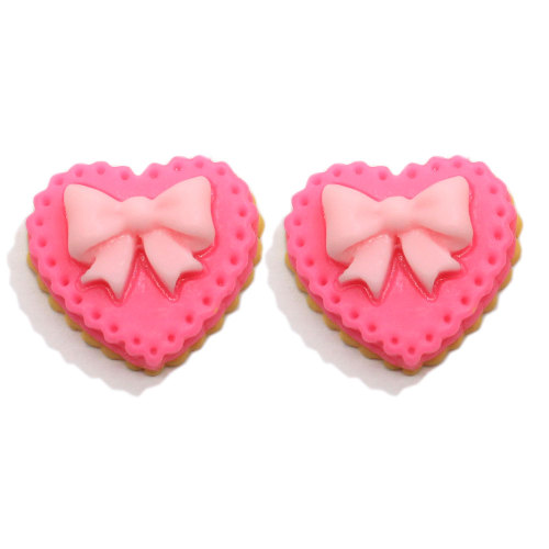 17mm dessin animé coeur biscuits avec bowknot décoration jeu de nourriture bricolage Biscuit enfants cheveux ornement résine charmes pour la décoration