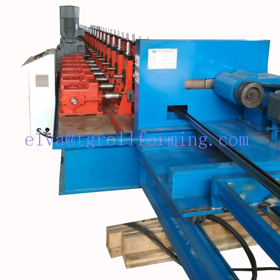 Steel c&u solar frame roll forming machine