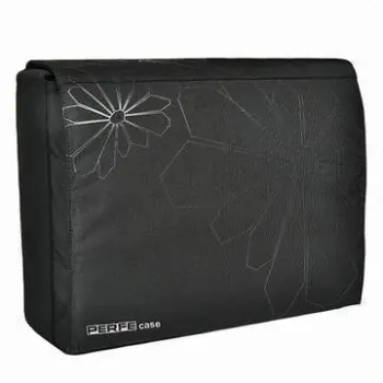 Black Messenger Bag for 15.6-inch Laptops, Made of Nylon, Fashionable and Sports Design