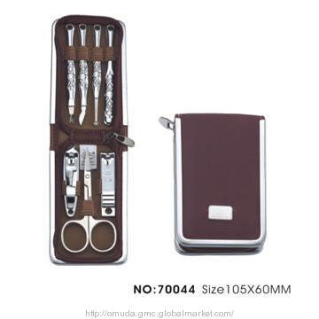 Deluxe Manicure Set With Leather Case