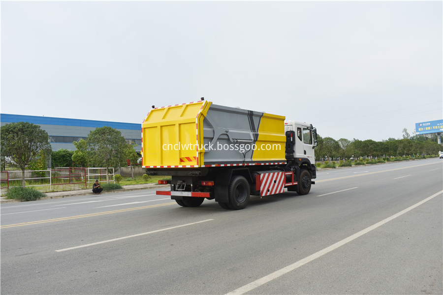 municipal solid waste collection truck supplier