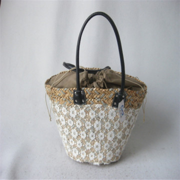 100% handmade seagrass handbags