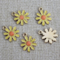 14 MM Emaliowane Daisy Flower Charms Biżuteria Daisy Flower Charms Zawieszki