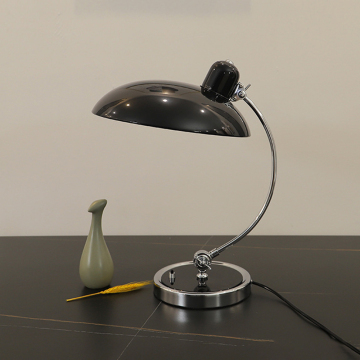 Nordic Designer Metal Table Lamp - New Arrival for Home Decor