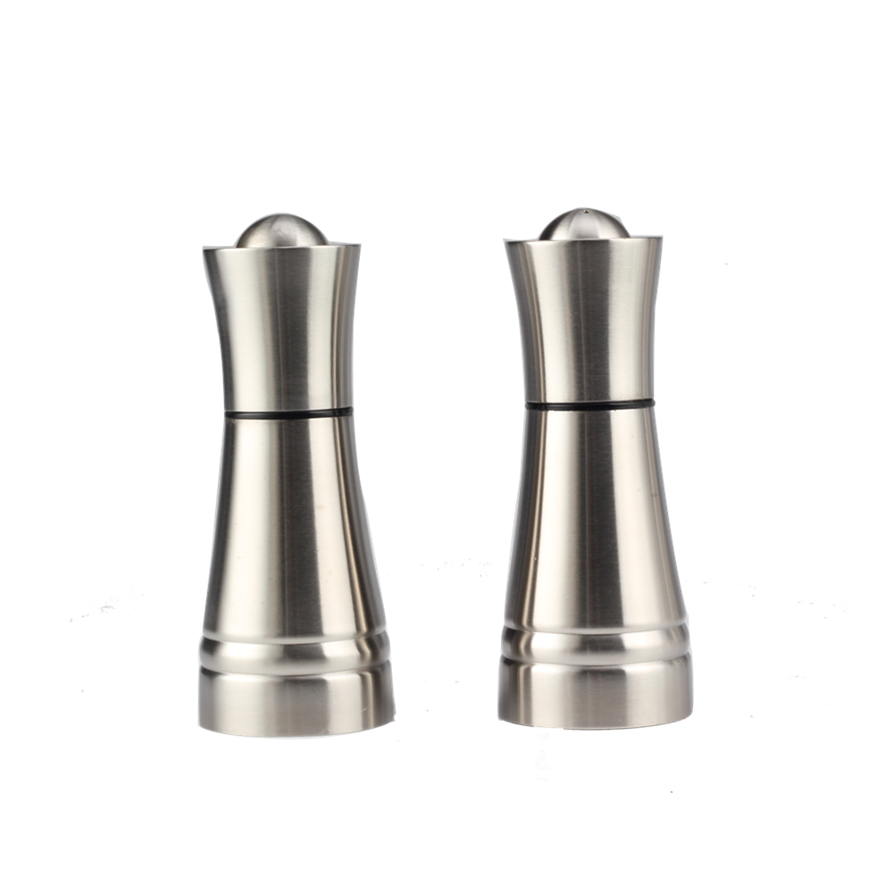 Pepper Mill And Salt Shaker Set